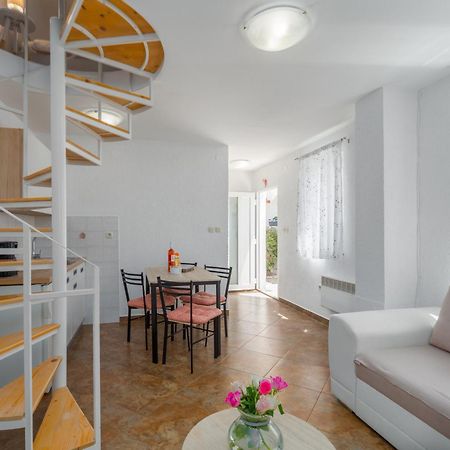 Apartment Leni Near Beach Poreč Dış mekan fotoğraf