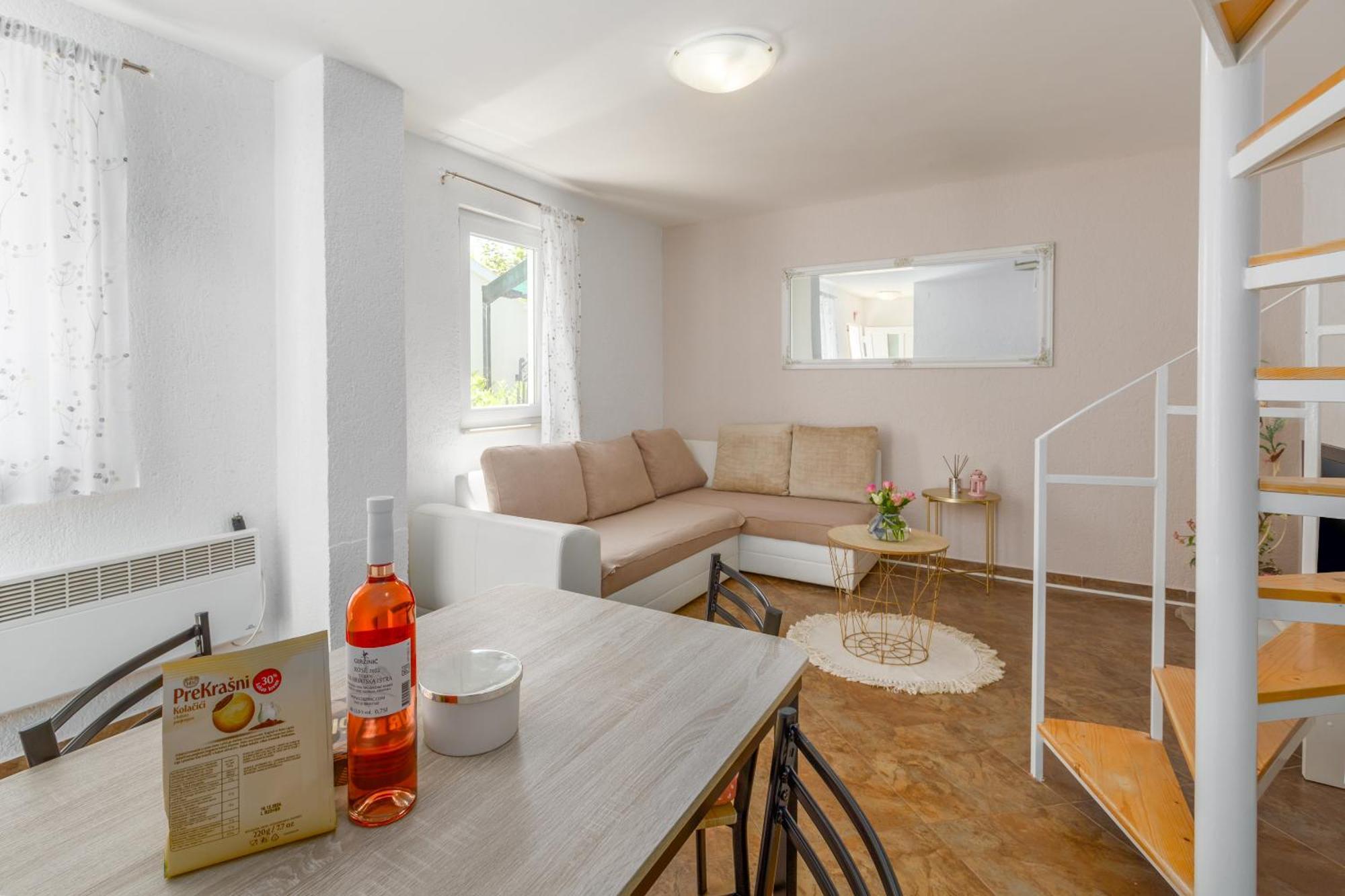 Apartment Leni Near Beach Poreč Dış mekan fotoğraf